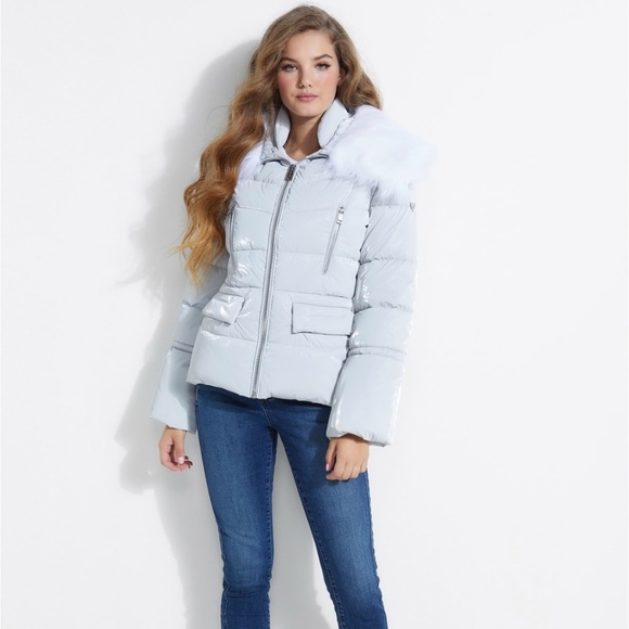 New GUESS Sigourney Puffer Women's Jacket - Picture 3 of 16